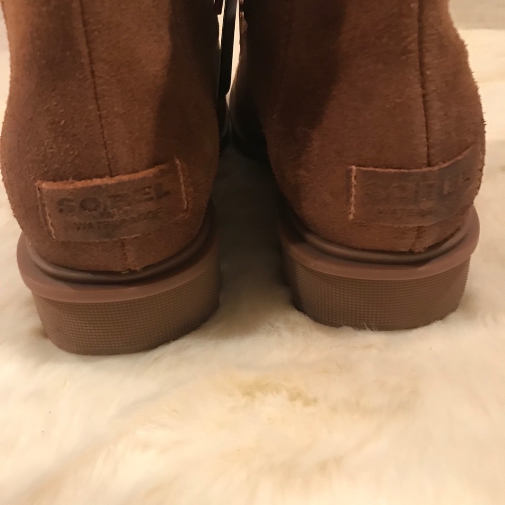 Sorel Phoenix Waterproof Suede Shearling boot - Picture 5 of 12